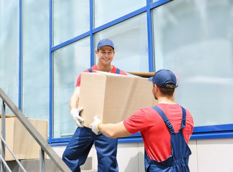 Packing and loading boxes for a local home removal in Hounslow