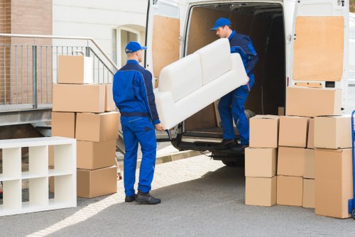 Flexible man and van service for flats and small businesses in Hounslow